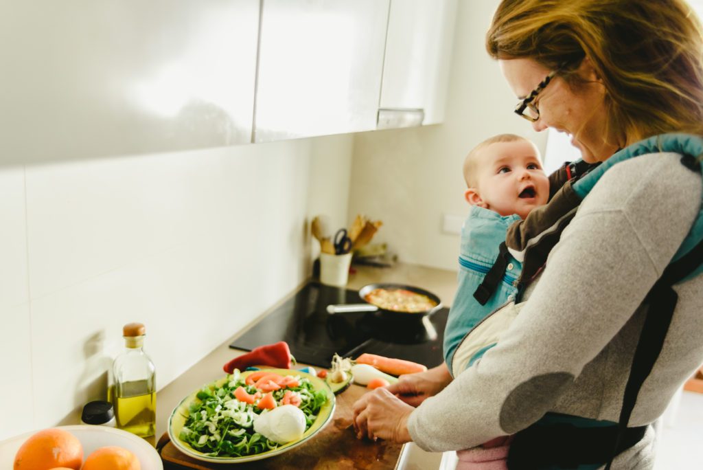 What to eat when breastfeeding. Are seasonings ok?