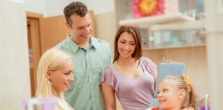 Decision making in pediatric dental care with the whole family and dentist