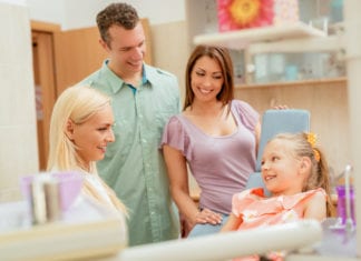 Decision making in pediatric dental care with the whole family and dentist
