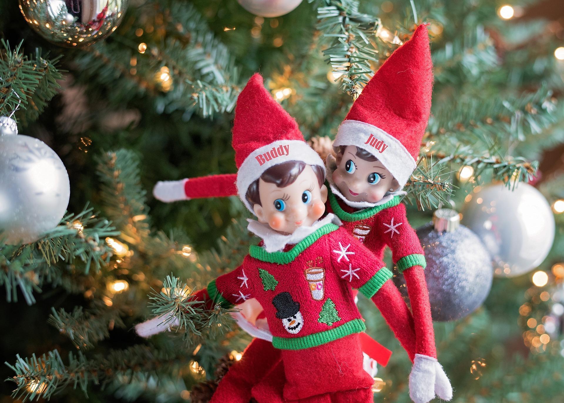 How Does Elf On The Shelf Work? A Simple Guide For Parents