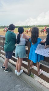 horse racing at evangeline downs 